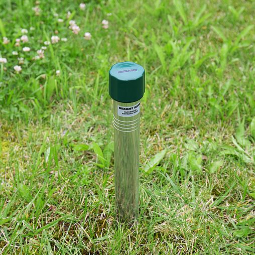 Отпугиватель кротов Rexant R35, ультразвуковой, на батарейках, d 5,7 x 41,4 см фото