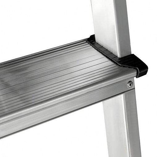 Стремянка двухсторонняя Новая высота NV 2120, алюминиевая, 2 x 3 ступени, 2,66 м фото