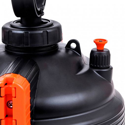 Опрыскиватель Жук Оптима ОП-220 5 л, стеклопластик, нетелескопический брандспойт фото