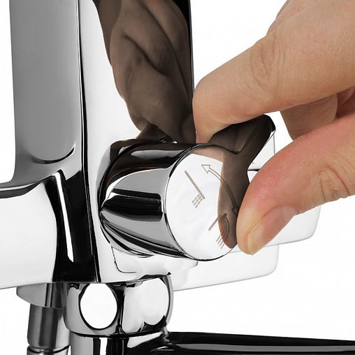 Смеситель для ванны с душем Milardo Atlantic, с длинным изливом и керамическим дивертором, хром фото