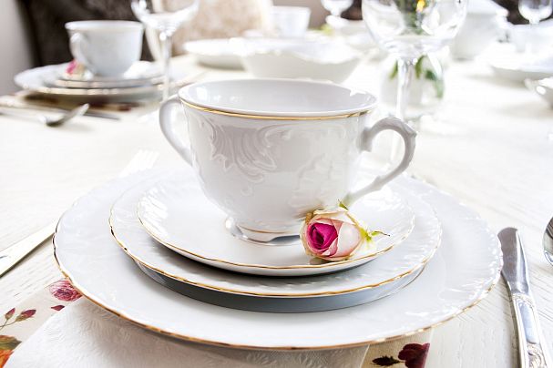 Бульонница Cmielow Рококо Золотая кайма, фарфоровая, 330 мл фото