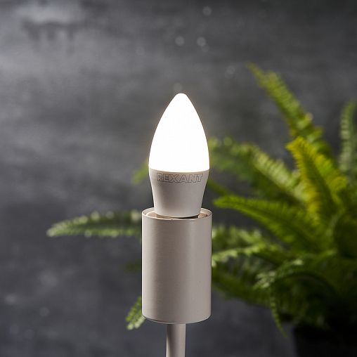 Лампа светодиодная Rexant Свеча, Е27, 9,5 Вт, 4000 К, нейтральный свет фото