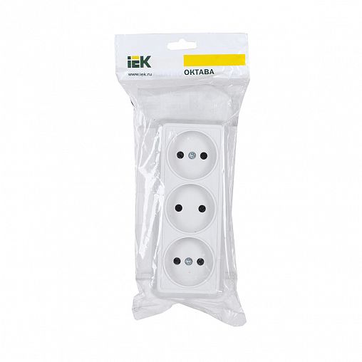 Розетка тройная накладная IEK Октава, без заземления, 10 А, 250 В, IP20, белая фото