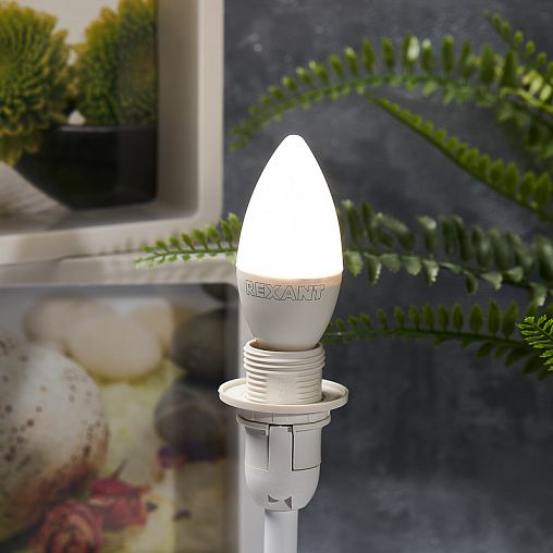Лампа светодиодная Rexant Свеча, Е14, 7,5 Вт, 4000 К, нейтральный свет фото