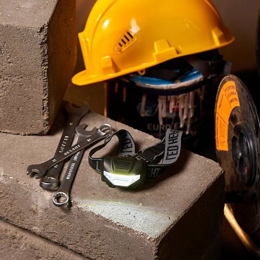 Фонарь налобный светодиодный Rexant, поворотный СОВ, рефлектор, 3 Вт фото