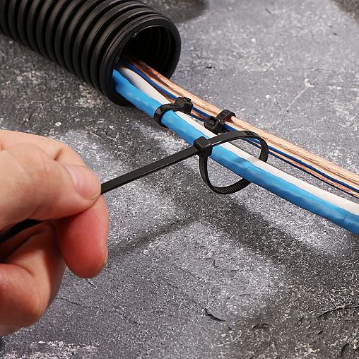 Хомут-стяжка Rexant, нейлон, 3,6 x 200 мм, 100 шт, черный фото