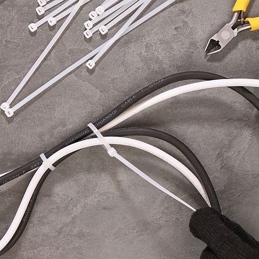 Хомут-стяжка Rexant, нейлон, 3,6 x 200 мм, 100 шт, белый фото