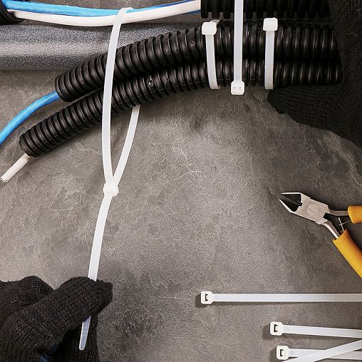 Хомут-стяжка Rexant, нейлон, 4,8 x 500 мм, 100 шт, белый фото