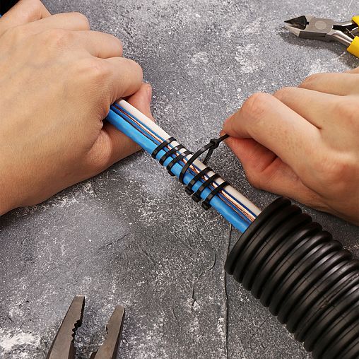 Хомут-стяжка Rexant, нейлон, 2,5 x 100 мм, 100 шт, черный фото