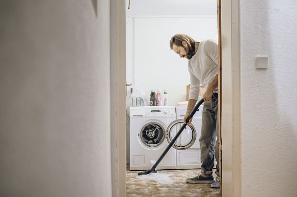 Профессиональный пылесос для сухой и влажной уборки Karcher WD 5 S V-25/5/22, 1100 Вт фото
