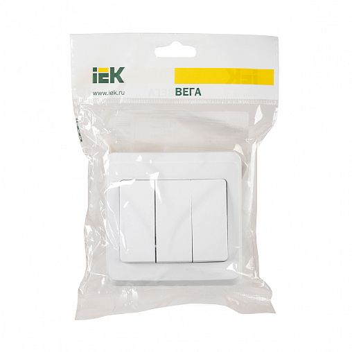 Выключатель трехклавишный встраиваемый IEK Вега ВС10-3-0-ВБ, 10 А, белый фото