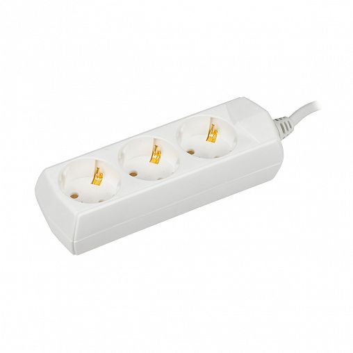 Удлинитель Generica У03, ПВС 3 x 1 мм², с заземлением, 3 розетки, 7 м, белый фото