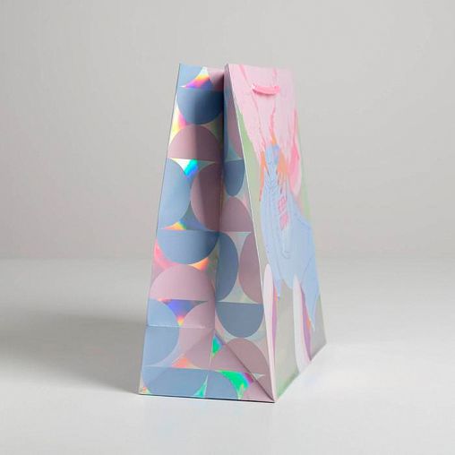 Пакет подарочный Дарите Счастье Не верь слухам, голографический, 23 x 27 x 11,5 см фото