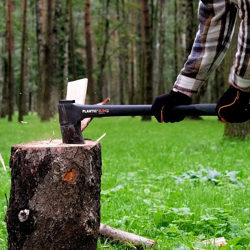 Топор-колун Plantic by Fiskars Light XL24, фиберглассовая рукоятка, 2400 г фото