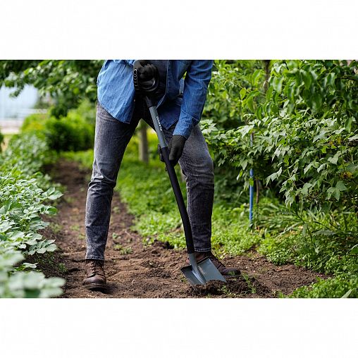 Лопата штыковая Plantic by Fiskars Terra Pro, с черенком и ручкой, 1210 мм фото
