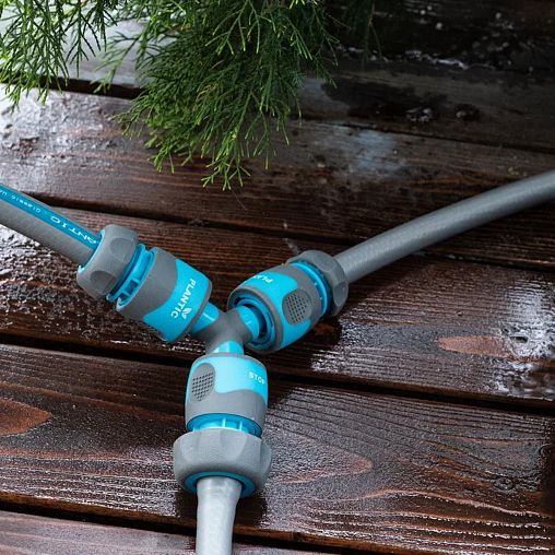 Тройник для соединения шлангов Plantic by Fiskars light, 1/2" - 3/4" - 3/8" фото