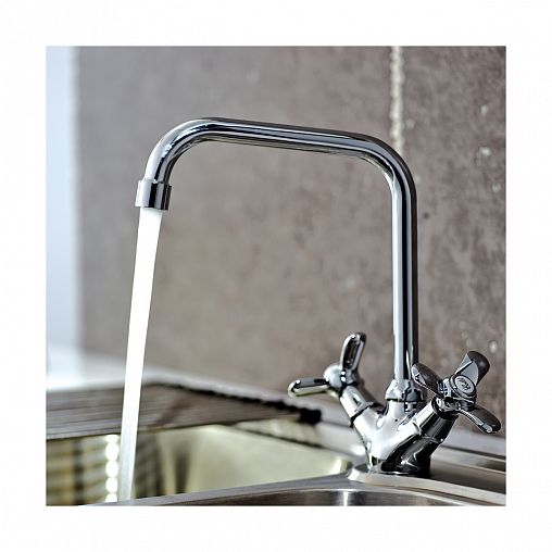 Смеситель для кухни Rossinka Q02-72, двухвентильный, хром фото