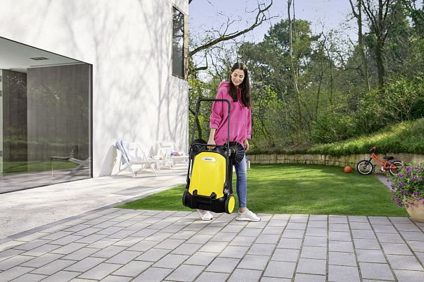 Ручная подметальная машина Karcher S4 Twin, 68 см фото