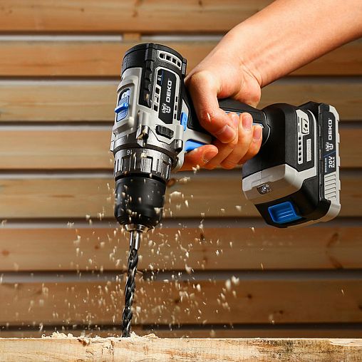 Дрель-шуруповерт аккумуляторная Deko Sharker 20V, 20 В, 1 x 3 Ач Li-ion, ЗУ фото