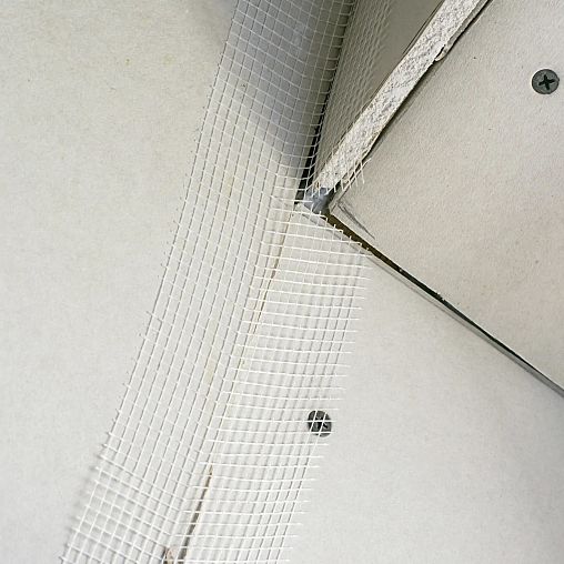 Серпянка Aviora, самоклеящаяся, 50 мм x 90 м, белая фото