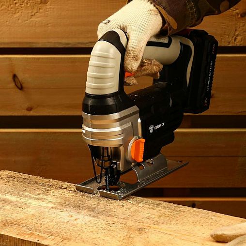 Лобзик аккумуляторный Deko DKJS20, 20 В, 2 x 2 Ач Li, ЗУ фото