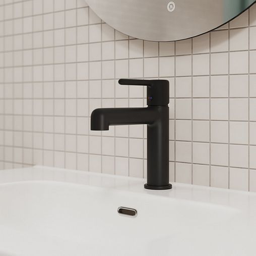 Смеситель для раковины с коротким изливом IDDIS Aiger AIGBL00i01, черный матовый фото